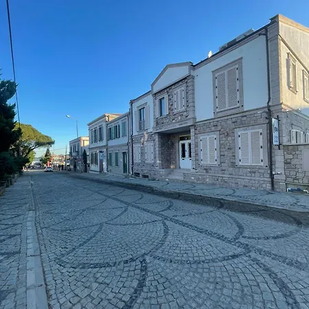Ina Cunda Life Ayvalı