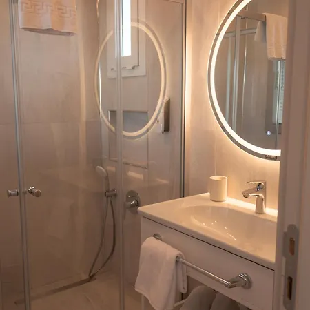 Ina Cunda Life Hotel *